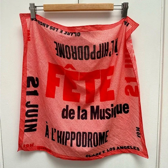 Clare V. Bandana - Picture 3 of 3